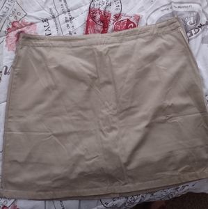 Land send Skirt Short